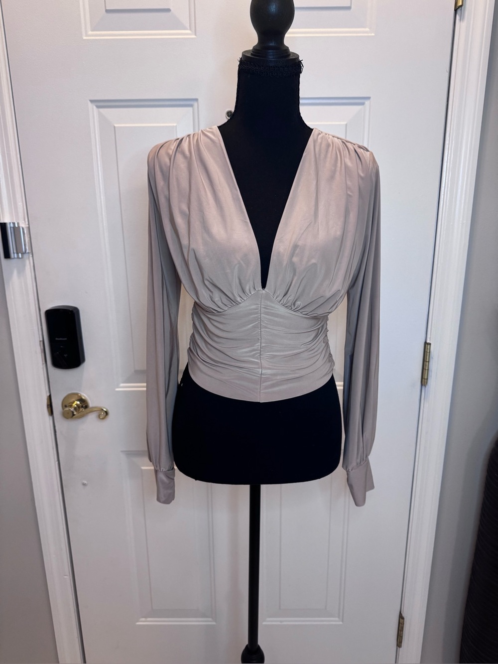 Beige Lightweight Women's Crop Shirt - Size L
